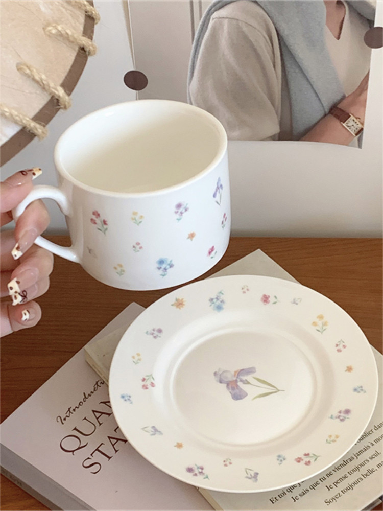 Coffee Tea Festival - Romantismo Profumato~Tazza e Piattino in Ceramica