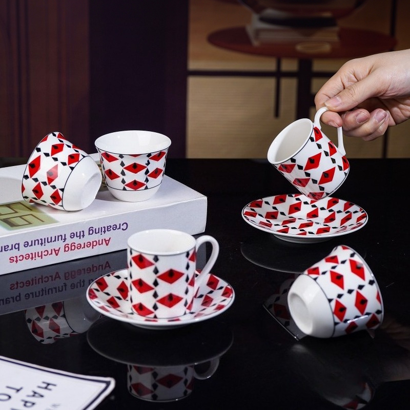 Tazze da tè pomeridiano in cer - Coffee Tea Festival recensione e prezzo
