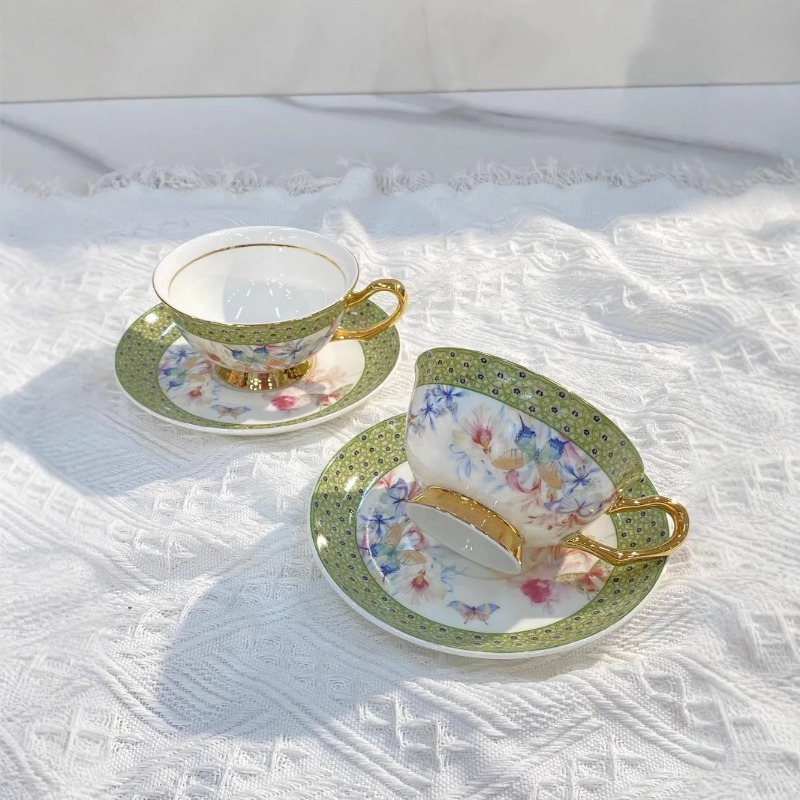 Tazze e Piatti di Alta Qualità - Coffee Tea Gardens recensione e prezzo